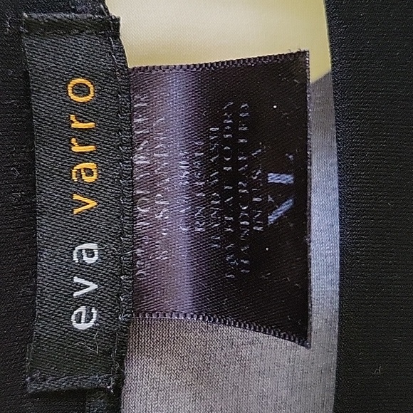 Eva Varro top size XL - Picture 2 of 3